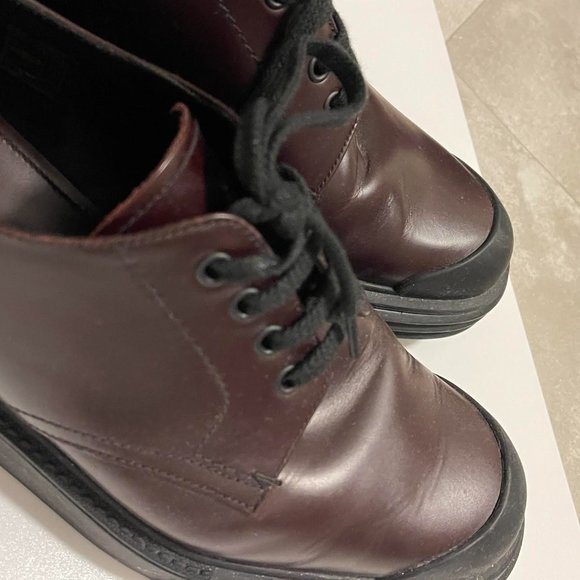 Prada Opaque Brown Leather Derby Shoes main image 5